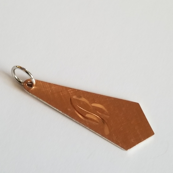 Relisted -Vintage letter B pendant copper silver tone engraved alphabet - Picture 8 of 11